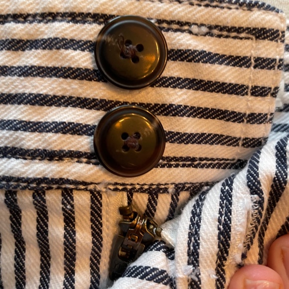 Madewell Stretch A-Line Mini Skirt in Navy Stripe size 6 - Picture 4 of 12